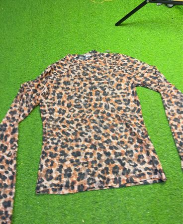 Leoprint-Langarmshirt