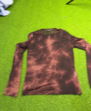 HENNIES Batik Langarmshirt