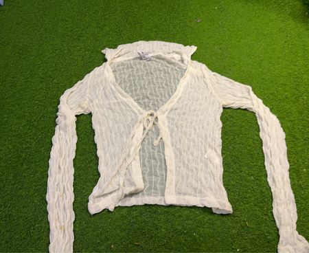 Princess Polly White Sheer Strick-Oberteil mit langen Ärmeln