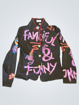 Schwarze Jacke mit buntem Grafikdruck
