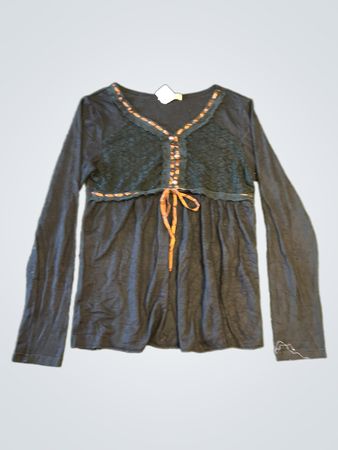Schwarzes Langarm-Oberteil mit Spitze und Bindendetail