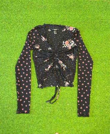 Forever 21 Floral Print Ruched Long Sleeve Top