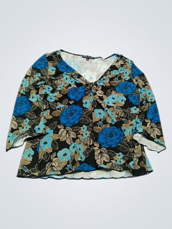 Simply Irresistible Floral Blouse
