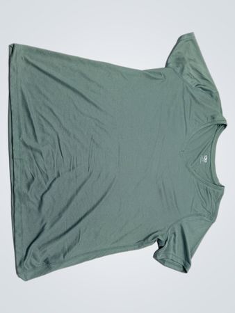 Athletic Works Women's Green T-Shirt