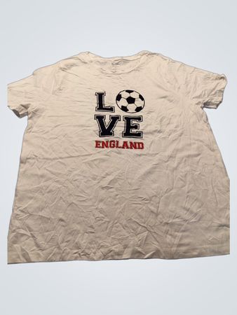 Love England Graphic T-Shirt