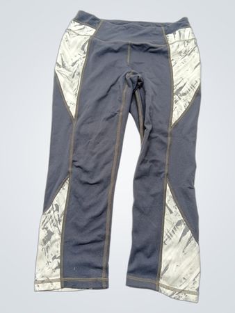 Athleta Gray Capri Leggings