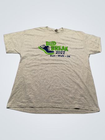 Gildan Bud Break 2022 Graphic T-Shirt