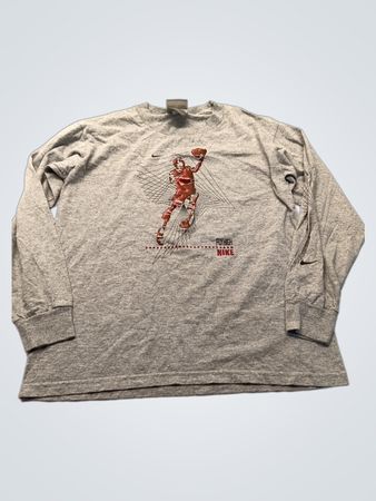 Nike Long Sleeve Graphic T-Shirt