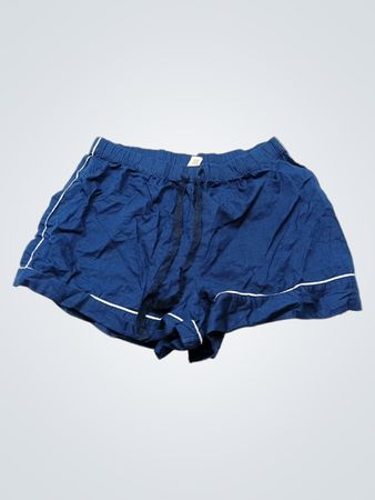 Blaue Schlafshorts mit weißer Paspel