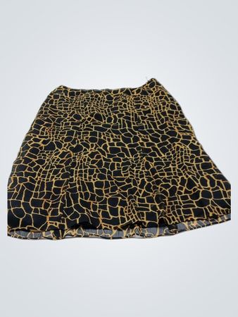 Skirt with Giraffe Print