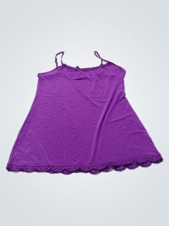 Jockey Lila Spitzenbesatz Top