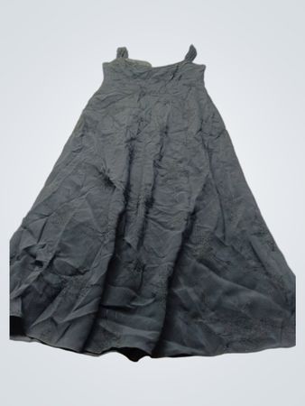 Dunkelgraues besticktes Maxikleid