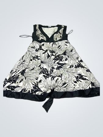 Oasis Schwarz & Weiß Floral Print Kleid