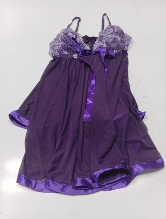 Lila Babydoll-Unterwäsche