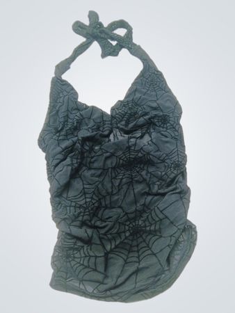 Schwarzes Neckholder-Top mit Spinnennetzdruck