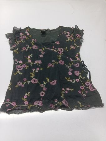 Crossroads Clothing Co. schwarzes Oberteil mit Blumenmuster