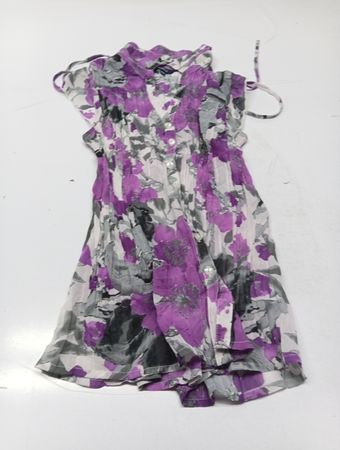 Reitmans Bluse mit floralem Muster und kurzen Ärmeln