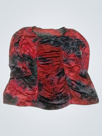 Sami & Jo Women's Rotes Oberteil mit Blumenmuster, gerafftem Design und langen Ärmeln