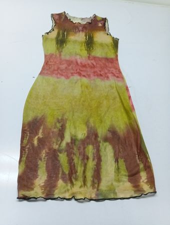 Transparentes Mesh-Kleid mit Batikmuster