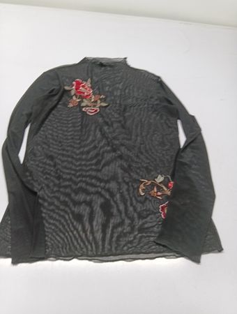 Design von KappAhl Schwarzes Mesh besticktes Langarm-Oberteil
