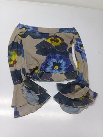 Transparentes Oberteil mit Blumenmuster und Rüschenärmeln