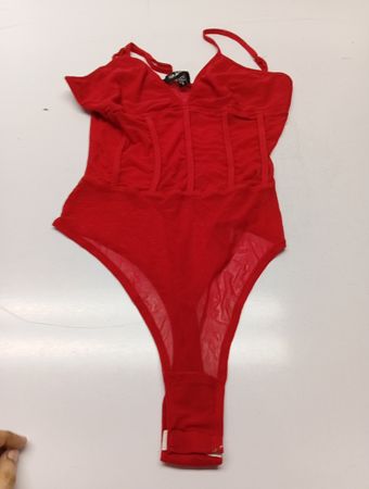 NAAMA roter Body