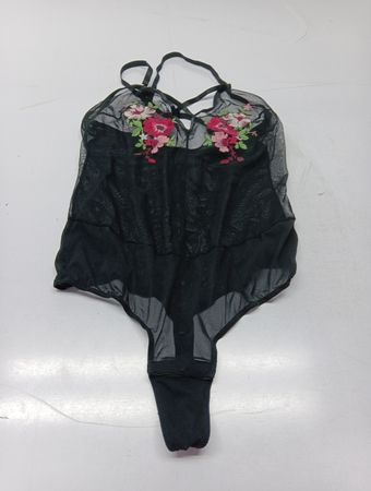 Schwarzer transparenter Body mit Blumenstickerei