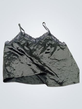 Dunkelgrünes Satin-Camisole mit Spitzenbesatz