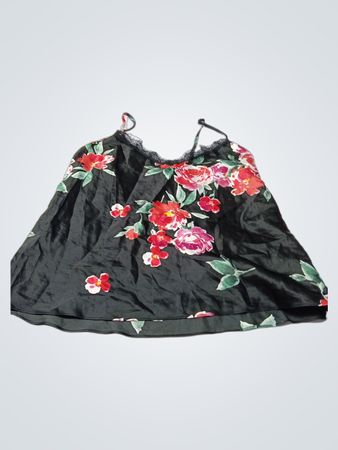 Schwarzes Blumendruck-Camisole mit Spitzenbesatz