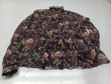 Bluse mit floralem Muster (Reserved)