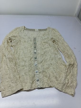 Cremefarbener Spitzen-Button-up-Cardigan