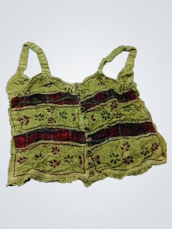 Grünes besticktes Trägershirt mit Knöpfen