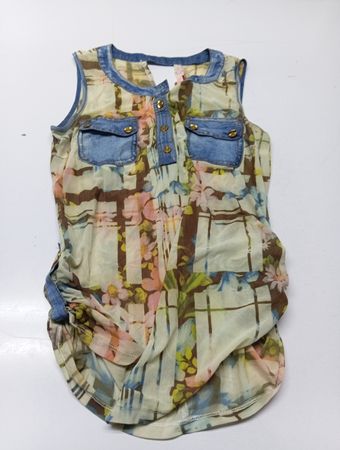 Erzella ärmellose Bluse mit Jeanskragen und Taschen