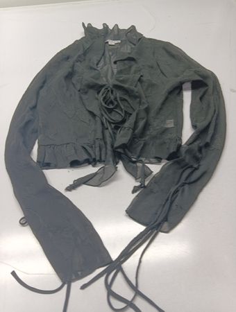 HYFVE Schwarze transparente Rüschenbluse mit Bindeband vorne