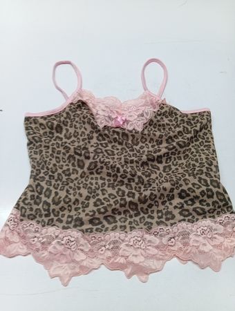 Leoprint-Cami mit rosa Spitzenbesatz