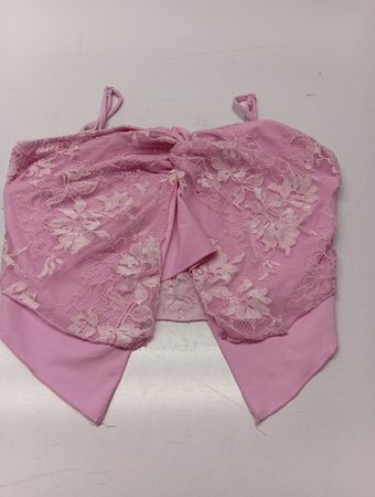Rosa Spitzen-Camisole mit Vorderknotung