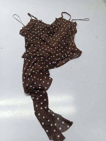 THIRTY THIRTY Kleid mit braunen Polka-Dots und Rüschen