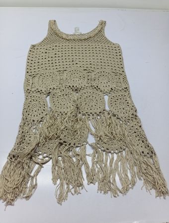 Venus gehäkeltes Kleid mit Fransen