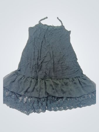 RoseBu Spitzenbesetztes Kleid