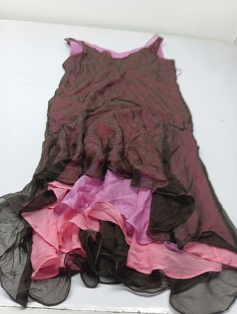 Gestuftes Kleid mit Volants