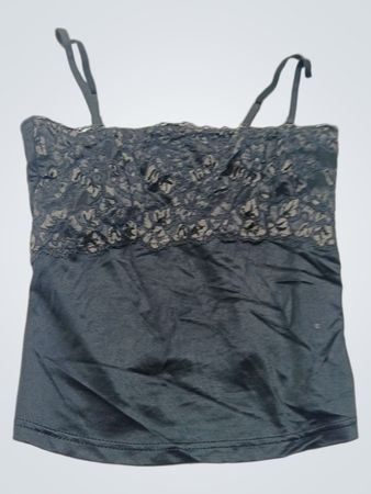 Hanna Spitzenbesatz-Cami