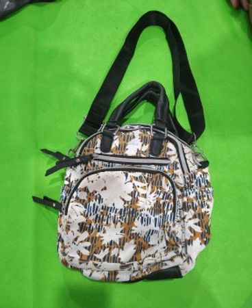 Bolso de hombro de estampado animal