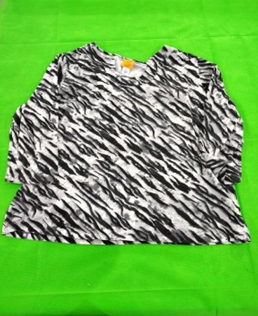 Ruby Rd. Long Sleeve Striped Top