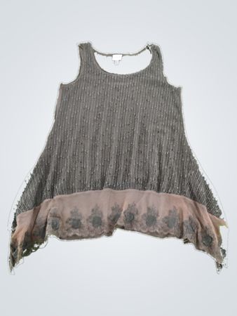 Gray Cupio Tank Top with Lace Hem