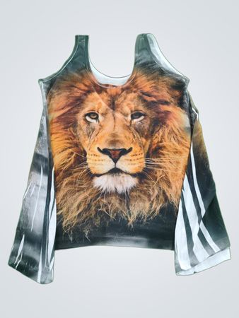Lion Graphic Sleeveless Shirt