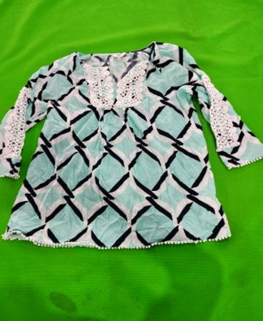 Crown & Ivy Women's Blouse