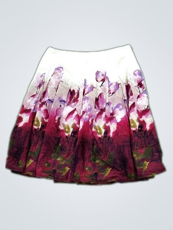 Jones & Wear Purple Floral Tiered Skirt