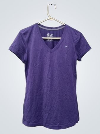 Nike Dri-Fit Lila T-Shirt
