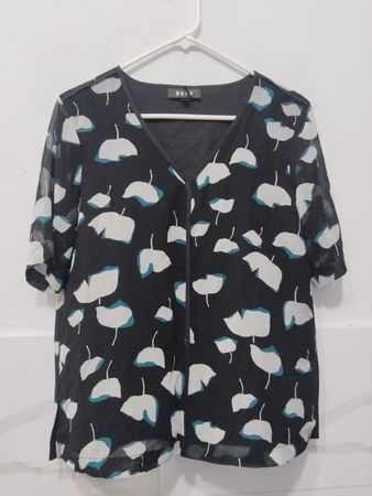 DKNY Bluse mit Blumenmuster