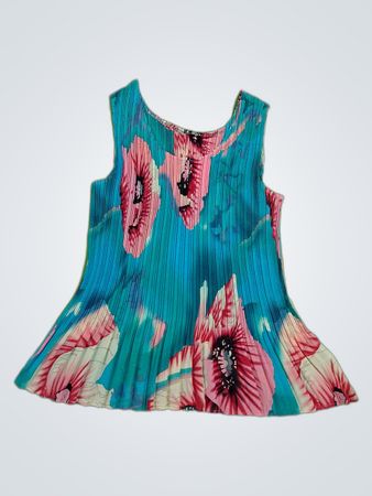 Floral Pleated Sleeveless Blouse
